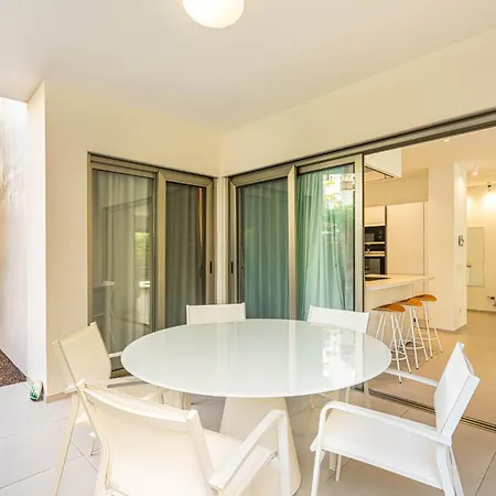 Jardines Elegant Two Bedrooms Апартаменты *