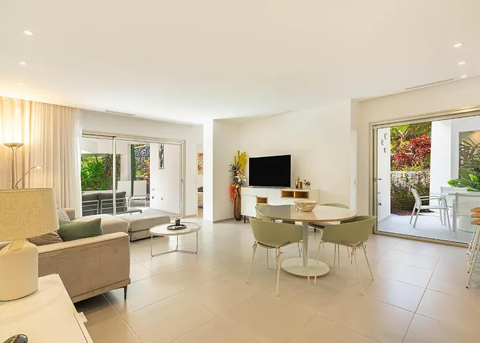 Jardines Elegant Two Bedrooms *