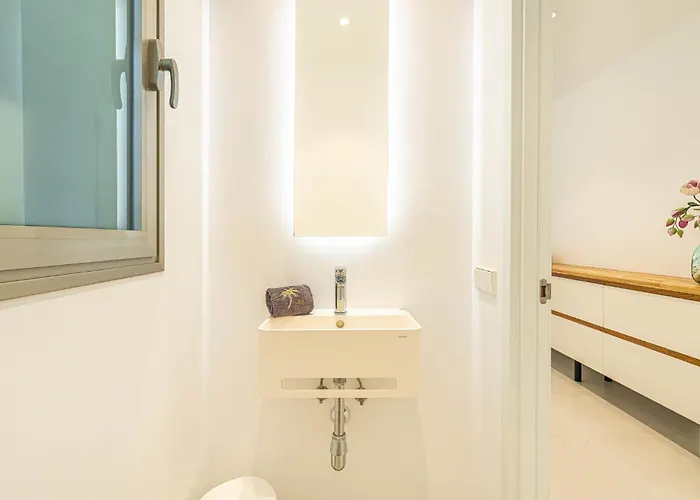 Jardines Elegant Two Bedrooms Apartment *