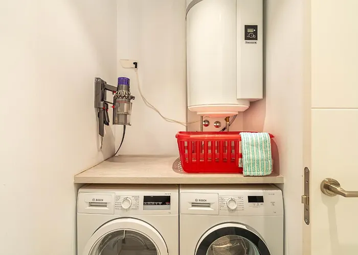 Jardines Elegant Two Bedrooms *