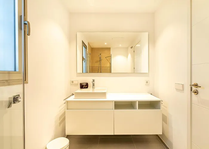 Jardines Elegant Two Bedrooms *