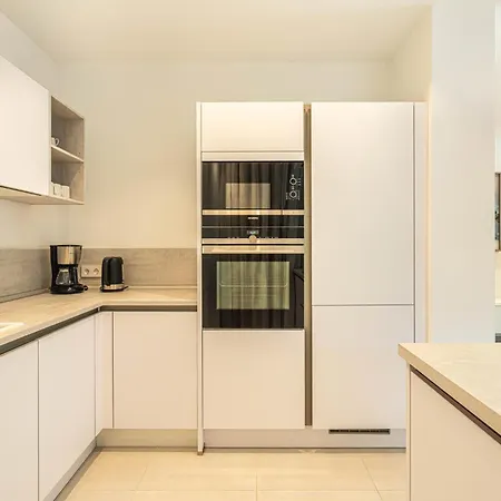 Apartment Jardines Elegant Two Bedrooms